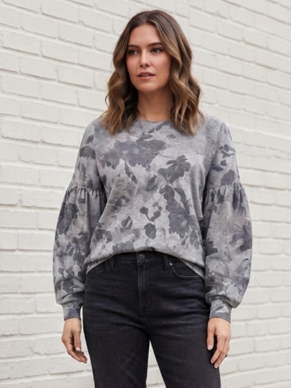 Ideology Soft Grey Floral Puff Sleeve Top | Oversized Relaxed Fit Athleisure XS